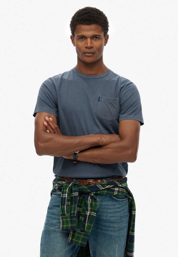 Classic Essential Pocket T-Shirt