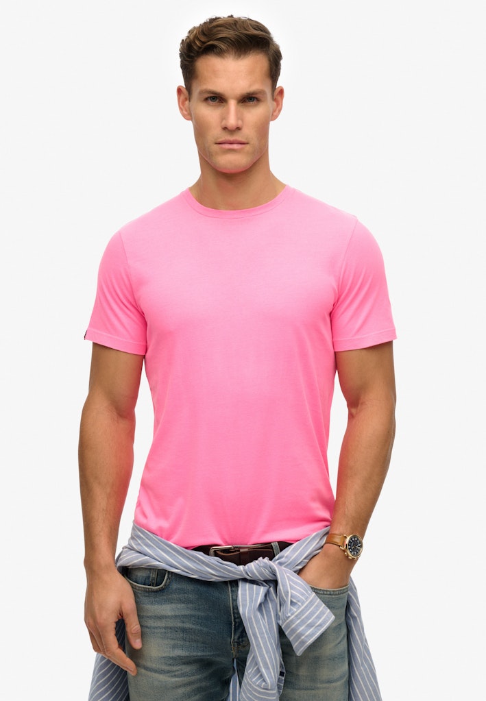 Classic Essential T-Shirt