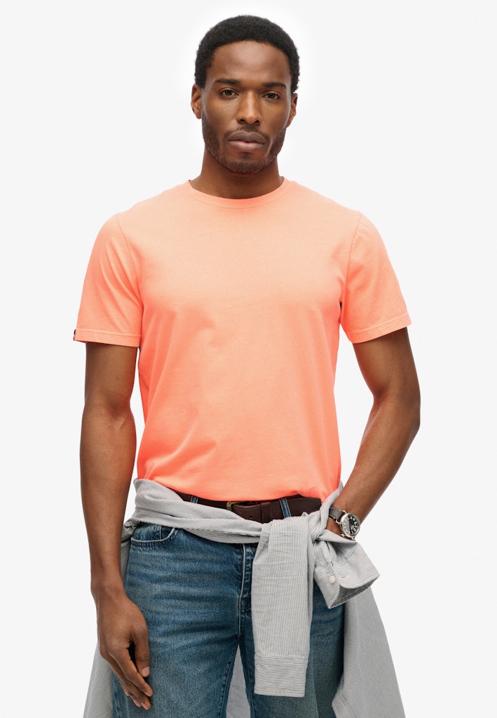 Classic Essential T-Shirt