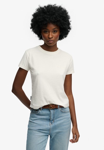 Essential Logo Fitted T-Shirt