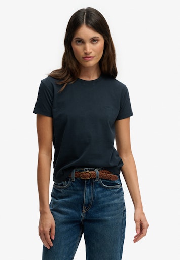 Essential Logo Fitted T-Shirt