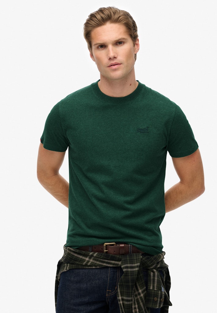Essential Logo T-Shirt