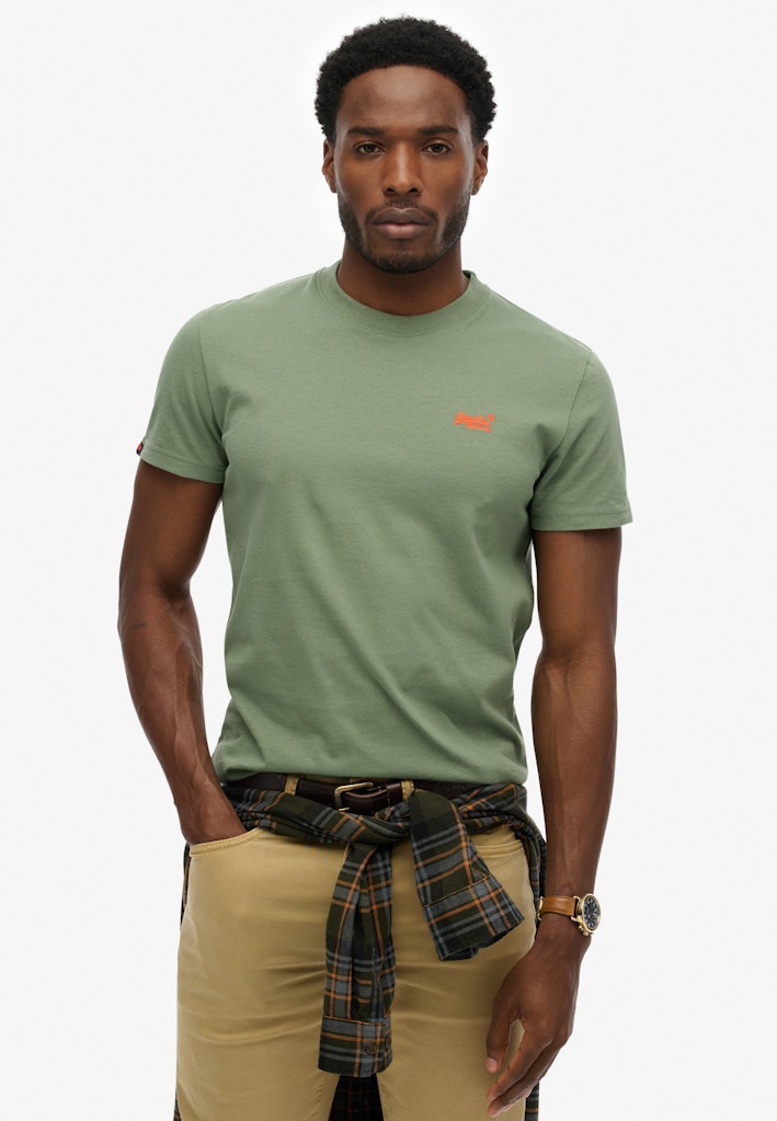 Essential Logo T-Shirt