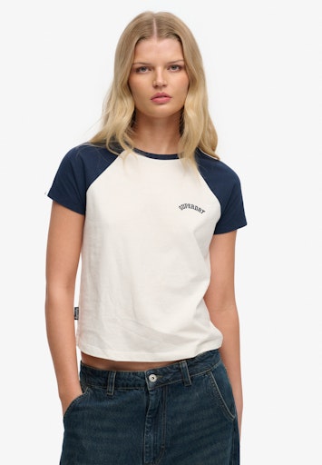 Essential Logo Retro T-Shirt