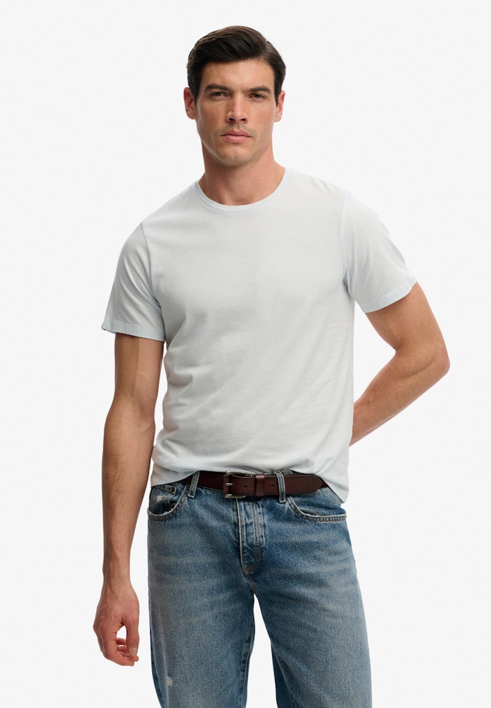 Classic Essential T-Shirt