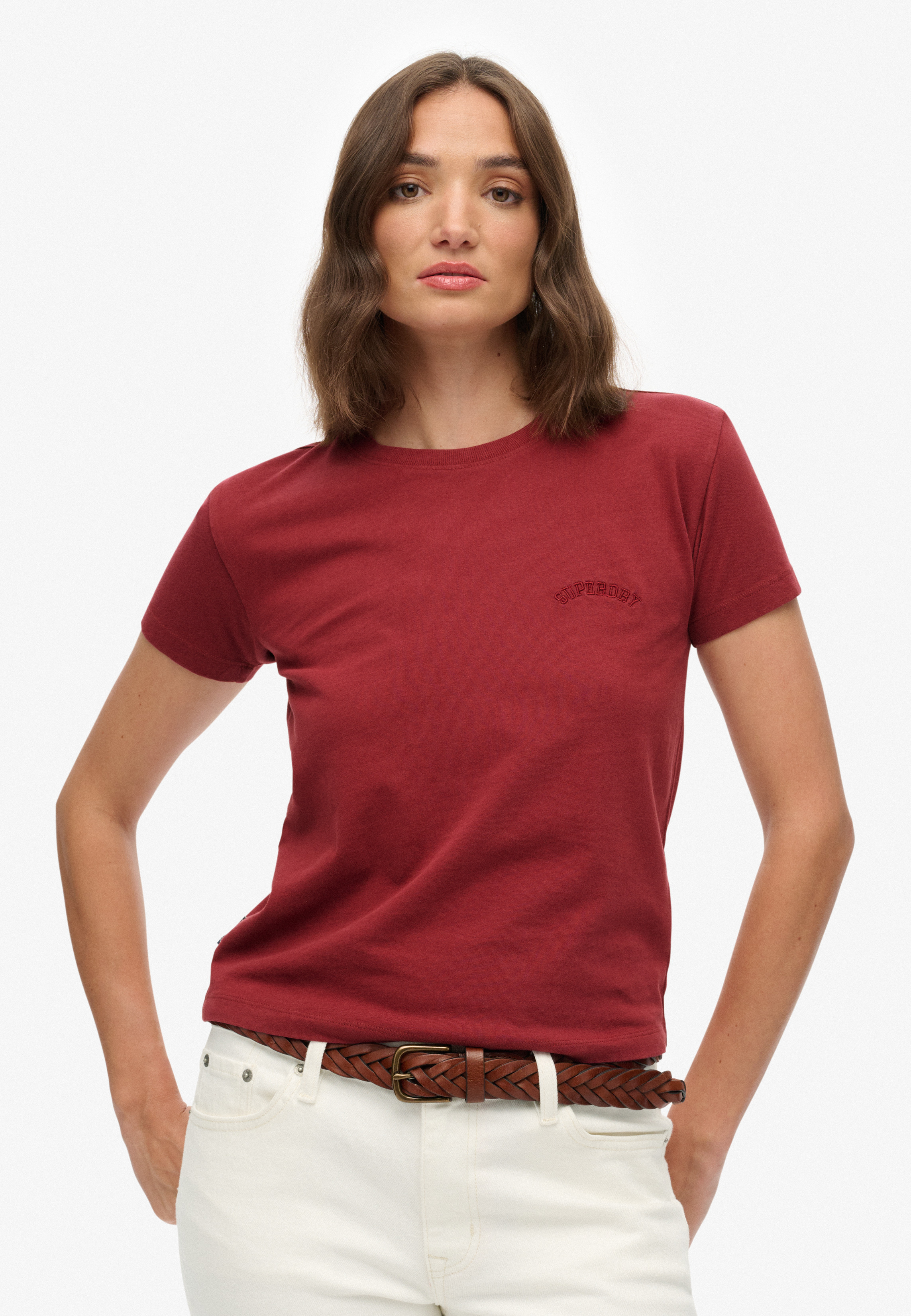 Essential Logo Fitted T-Shirt